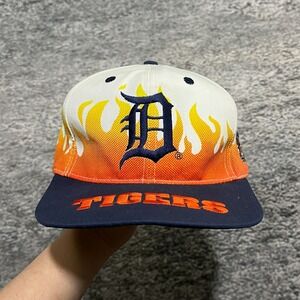 Vintage 90s Detroit Tigers On Fire Hat Snap Back MLB Embroidered Adjustable